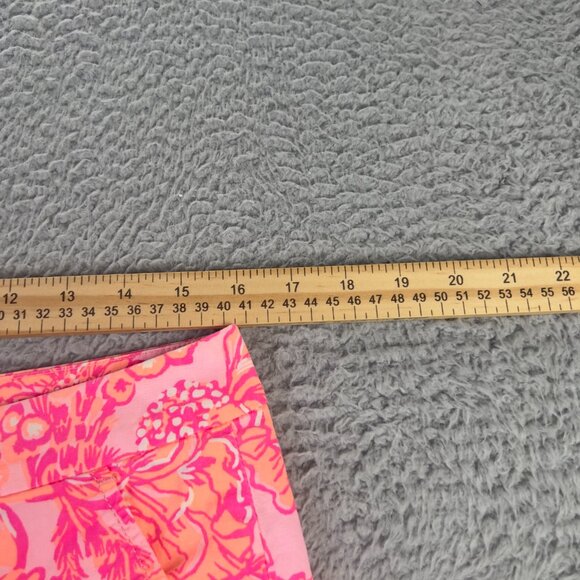 Lilly Pulitzer Buttercup Shorts Mandevilla Bay 6 Colorful Floral Preppy Travel - Picture 4 of 9